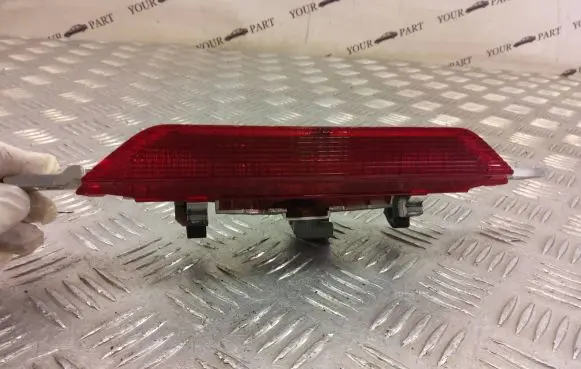 Toyota Corolla E120 E130 Third/center stoplight