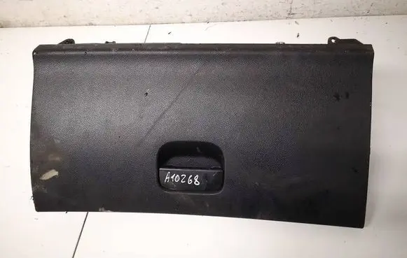 Peugeot RCZ Glove box 9661216077