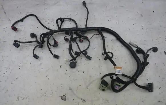 Ford Mondeo MK V Engine installation wiring loom HU5T-12C508-B6EJ3