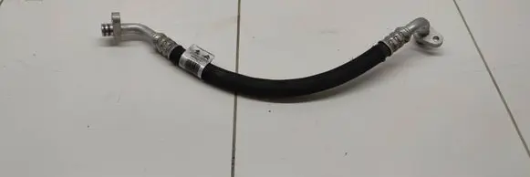 Air conditioning (A/C) pipe/hose