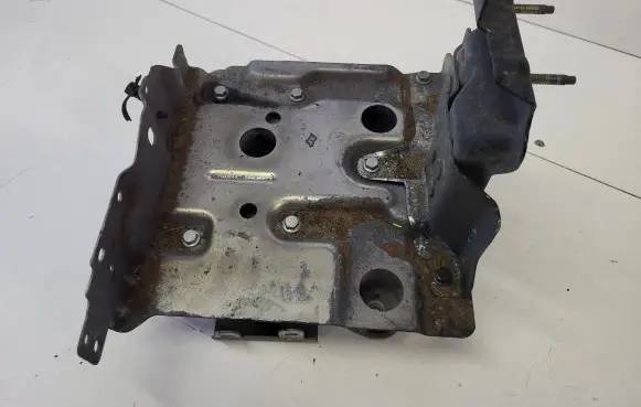 Nissan Qashqai Battery tray 