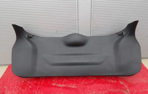 Nissan Qashqai Tailgate trim 909014EA0A