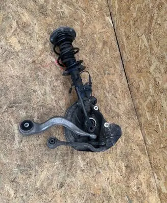 BMW 4 F32 F33 Front wheel hub 6859004