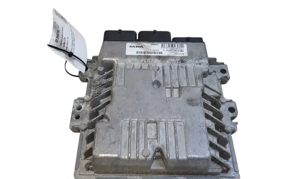 Volvo V40 Engine control unit/module 31355712 S180134103A 846774778