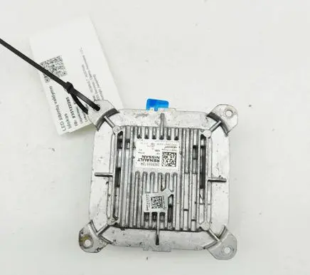 Renault Austral LED ballast control module 260555572R 10102200007