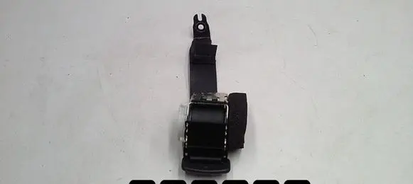 Ford Focus Front seatbelt