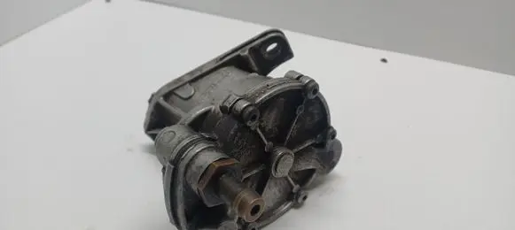 Audi A6 S6 C6 4F Vacuum pump 074145100
