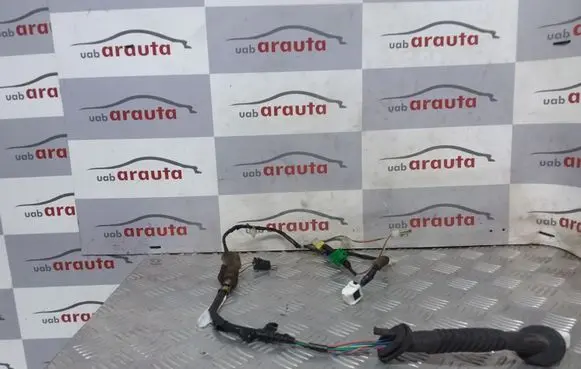 Subaru Legacy Rear door wiring loom 81822AE100 0156080921