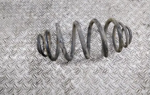 Mercedes-Benz Vito Viano W639 Rear coil spring