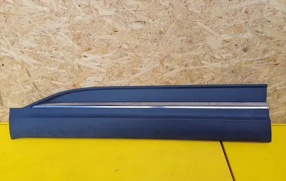 Renault Koleos II Front door trim (molding) 808217185R
