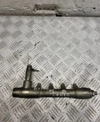 Opel Astra J Fuel main line pipe