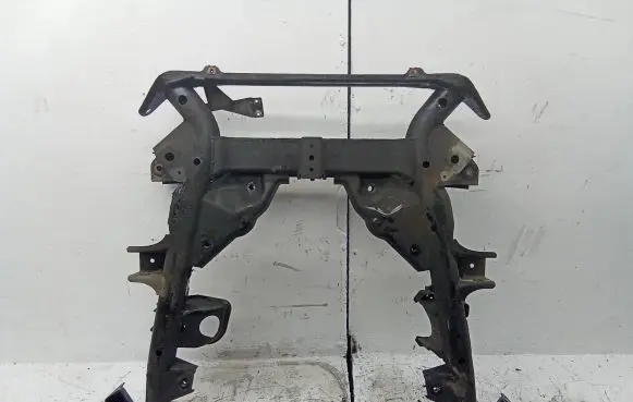 BMW X3 E83 Front subframe