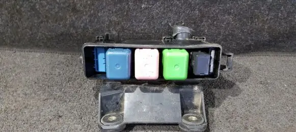 Lexus GS 300 400 430 Fuse box set 3138XA1