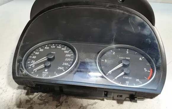BMW 3 E90 E91 Speedometer (instrument cluster) 9110215 751005264 14369510