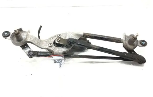 Front wiper linkage and motor