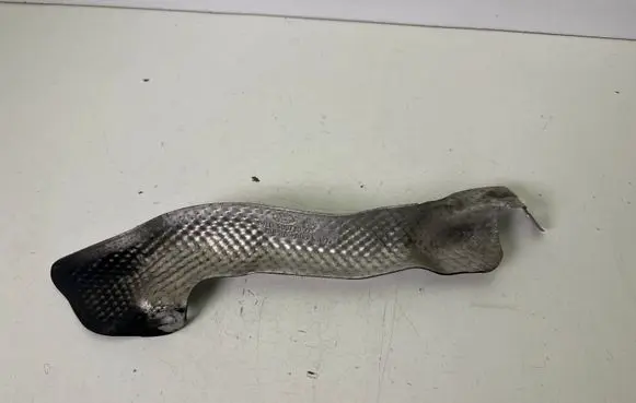 Land Rover Discovery 4 - LR4 Exhaust heat shield 500730