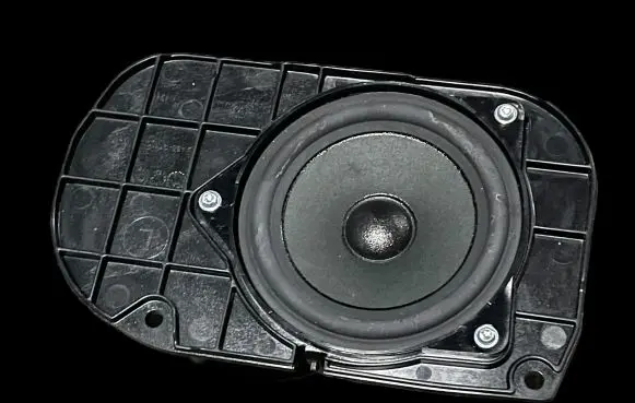 BMW 5 F10 F11 Parcel shelf speaker 9229183 9239183 30MAY11