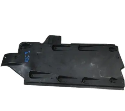 Volkswagen Polo V 6R Engine splash shield/under tray