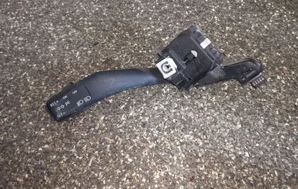 Volkswagen Golf Plus Indicator stalk 1K0953513A