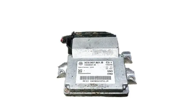 Volkswagen PASSAT B5.5 Hand brake control module 3C0907801B