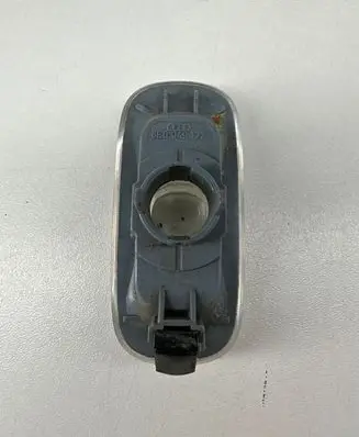 Audi A4 S4 B7 8E 8H Front fender indicator light 8E0949127