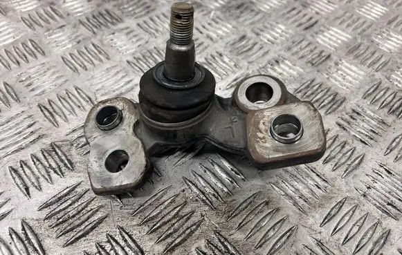 Toyota Mirai II Front ball joint 