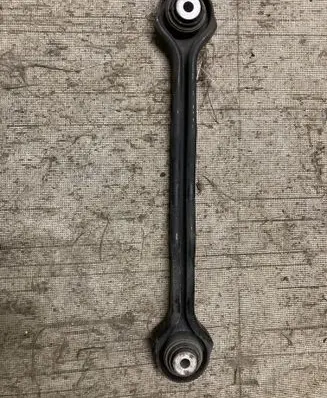 BMW X1 E84 Rear control arm 33326763471 6763471