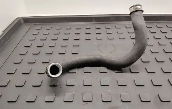 Mercedes-Benz GLK (X204) Engine coolant pipe/hose