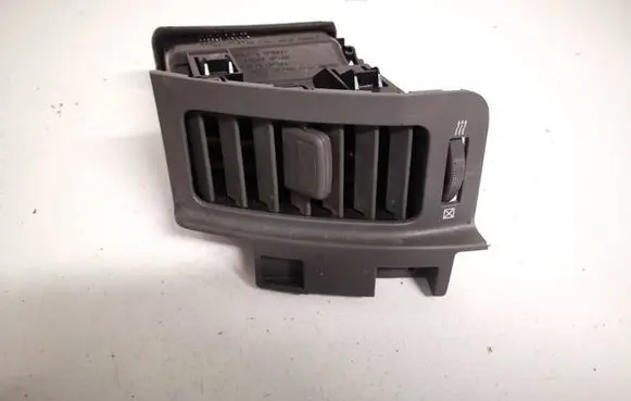 Nissan X-Trail T31 Dash center air vent grill 68750jg00b 68750jg40b