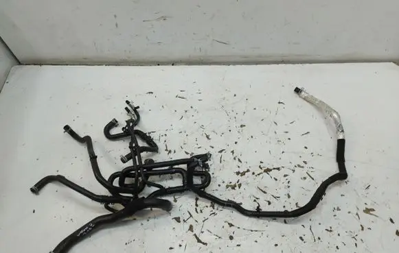 Ford Transit Custom II Engine coolant pipe/hose