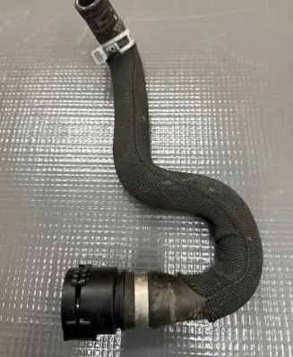 Volvo XC60 Engine coolant pipe/hose 31319778