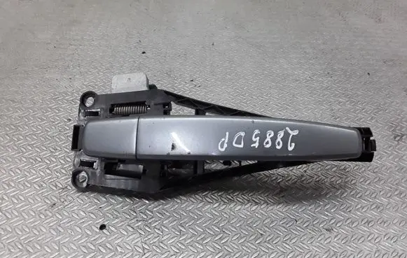 Opel Astra H Front door exterior handle