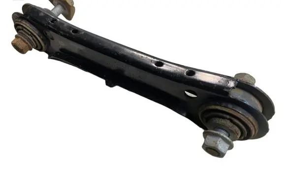 BMW X1 E84 Rear control arm 6782237 33326782237 6782238