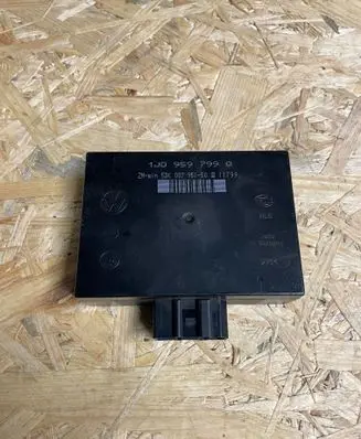 Volkswagen Bora Comfort/convenience module 1J0959799Q 5DK00795150 1J0959799