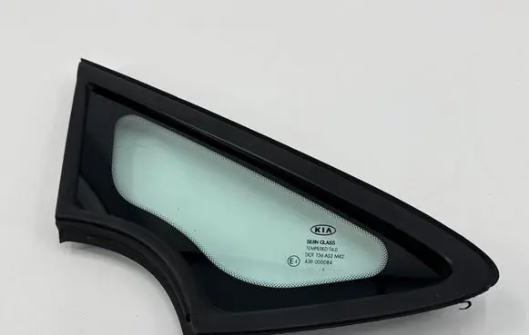 KIA Ceed Front triangle window/glass 43R000084