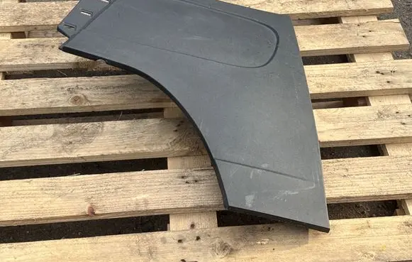 Opel Vivaro Trunk/boot lower side trim panel 769381793R 1409341X