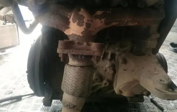 Volkswagen Golf III Exhaust manifold