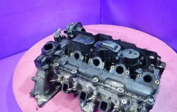 BMW 1 E81 E87 Engine head 778121201