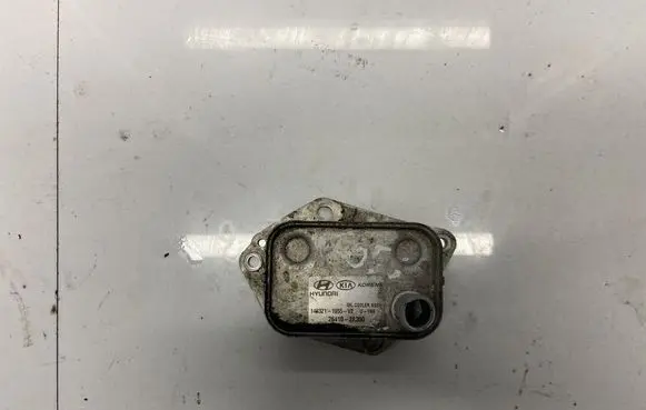 Engine oil radiator