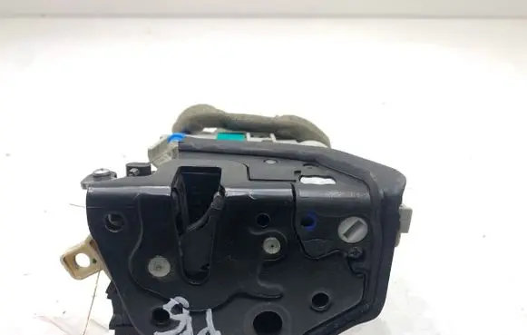 Audi A3 S3 8V Front door lock 8X1837016A