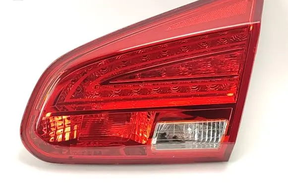 KIA Ceed Tailgate rear/tail lights 92404A20