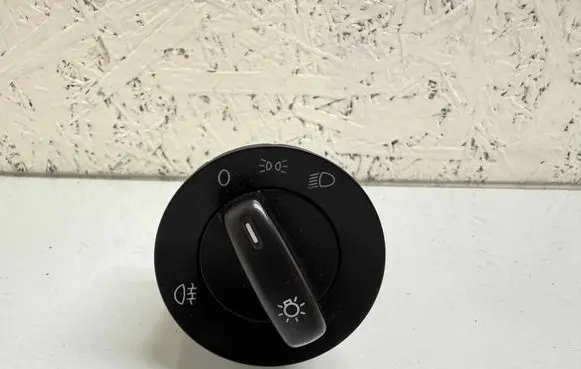 Volkswagen Transporter - Caravelle T6 Light switch 1K0941431BB