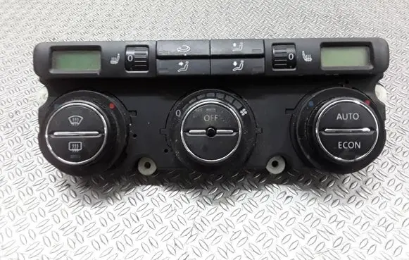 Volkswagen Touran I Climate control unit