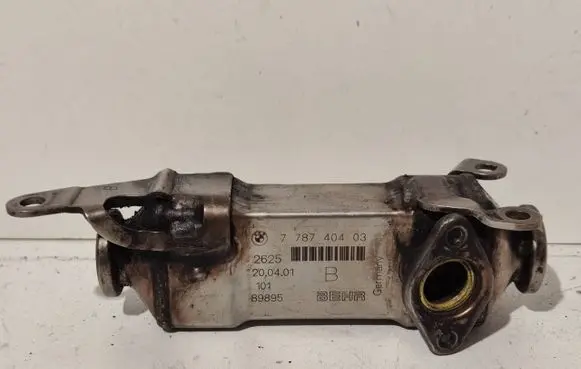 BMW 5 E39 EGR valve cooler 7787404 2625 89895