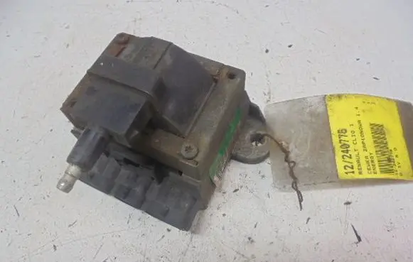 Renault Clio I High voltage ignition coil HOM7700732263