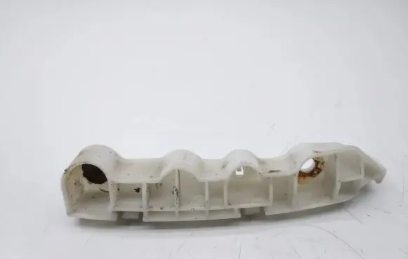 Peugeot 4007 Front bumper mounting bracket