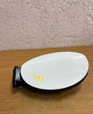 Mercedes-Benz E C207 W207 Fuel tank cap A2076300167 A0005846517 493
