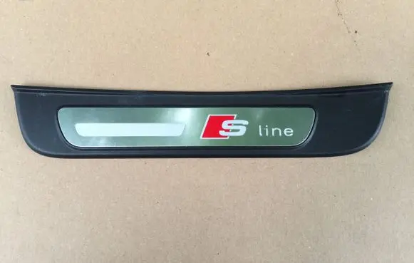 Audi A5 Sportback 8TA Rear sill trim cover 8T8853375B