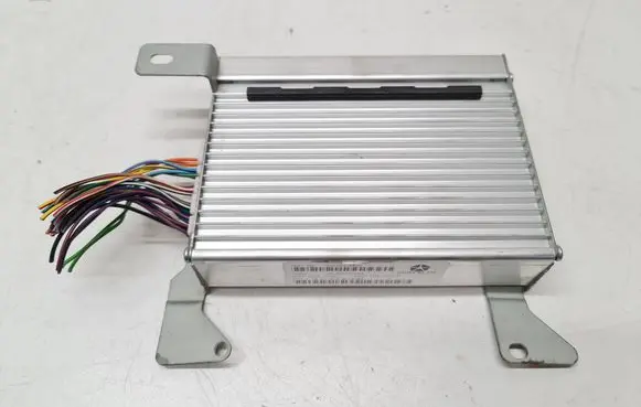 Chrysler Sebring (ST-22 - JR) Sound amplifier P05059182AA C0DE0106