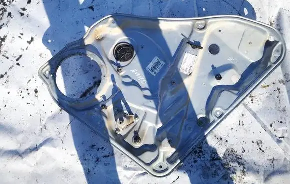 Volkswagen PASSAT B5.5 Sliding door window regulator with motor 3B9839751 3B9839751CG